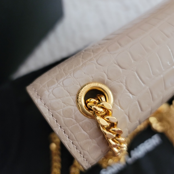 Saint Laurent -KATE SMALL CHAIN BAG WITH TASSEL IN CROCODILE-EMBOSSED - Picture 4 of 8